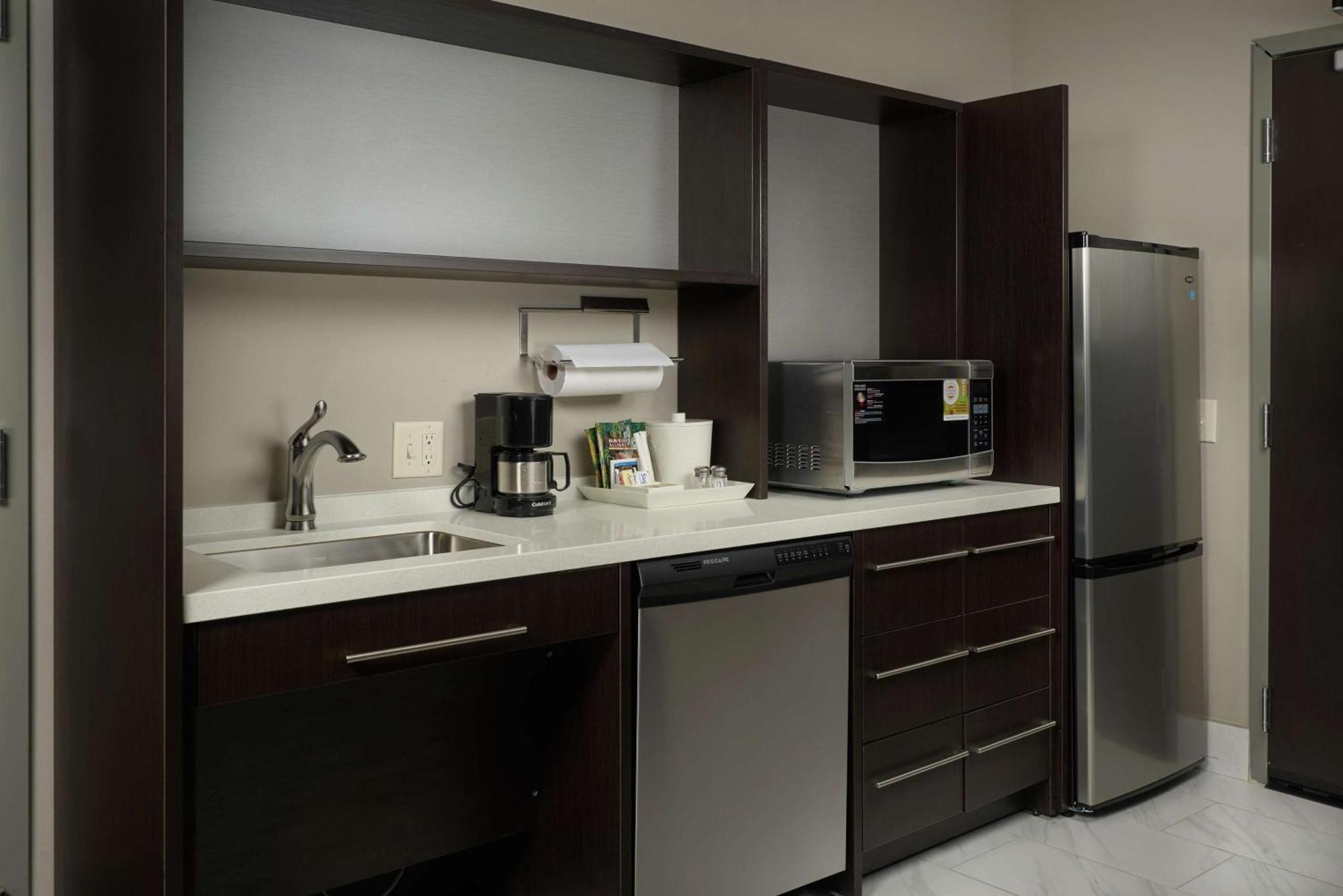 Home2 Suites By Hilton Muskogee Exterior photo